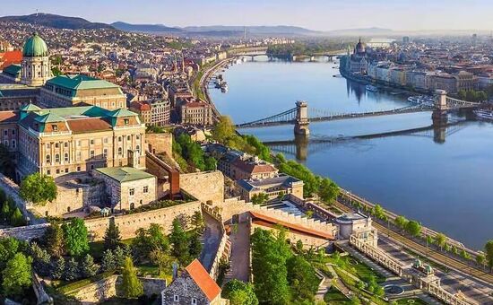 MEGA ORTA AVRUPA TURU Türk Hava Yolları ile 7 Gece