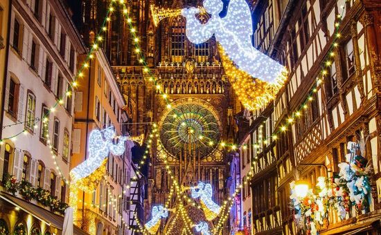 ELEGANT NOEL PAZARLARI Türk Hava Yolları ile 3 Gece