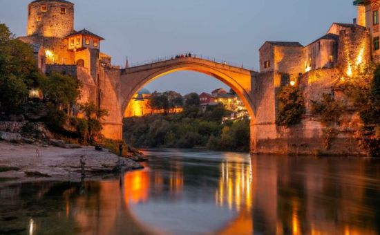 İZMİR HAREKETLİ PGS İLE BUDVA KARADAĞ TURU VİZESİZ TGD-TGD