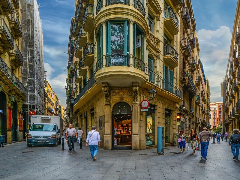 AKDENİZ TRİOSU (VCE-BCN) 