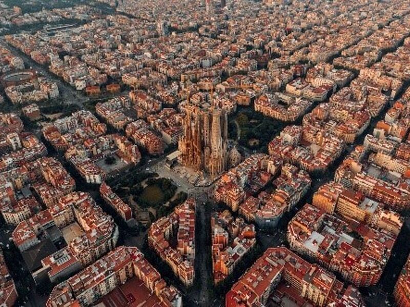 AKDENİZ TRİOSU (BCN-BGY)