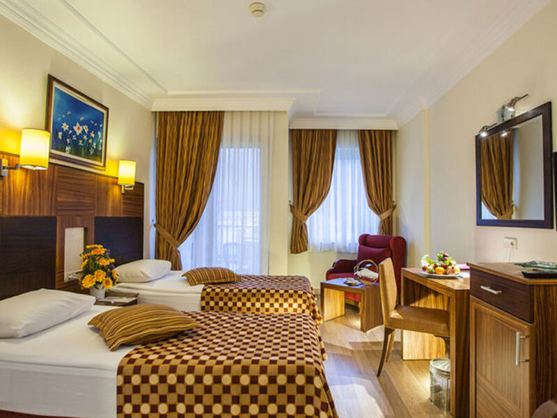 Ankara Çıkışlı, Rox Resort Hotel l | Kemer Tatil Turu 4 Gece 5 Gün