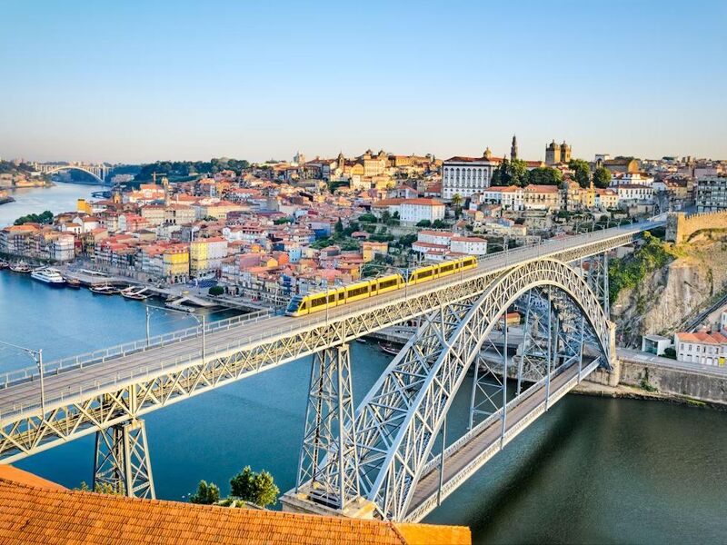 ANKARA`DAN DİREKT SEFER İLE DOLU DOLU PORTEKİZ TURU