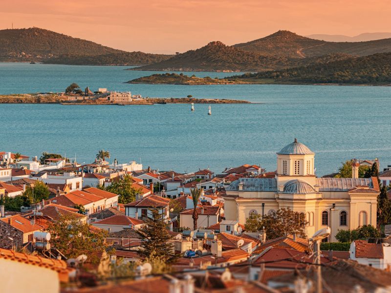 ANKARA ÇIKIŞLI BOZCAADA ASSOS AYVALIK BERGAMA TURU
